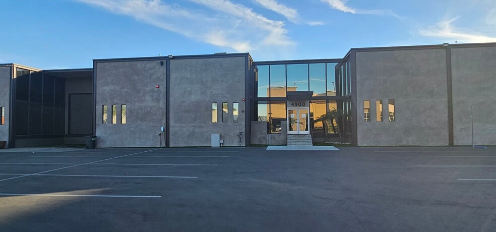 Primary Photo Of 4900 W 147th St, Hawthorne Service For Lease