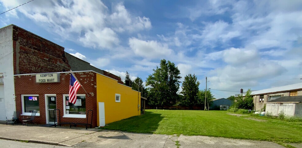 More Photos Of 105 Colonial st, Kempton General Retail For Sale