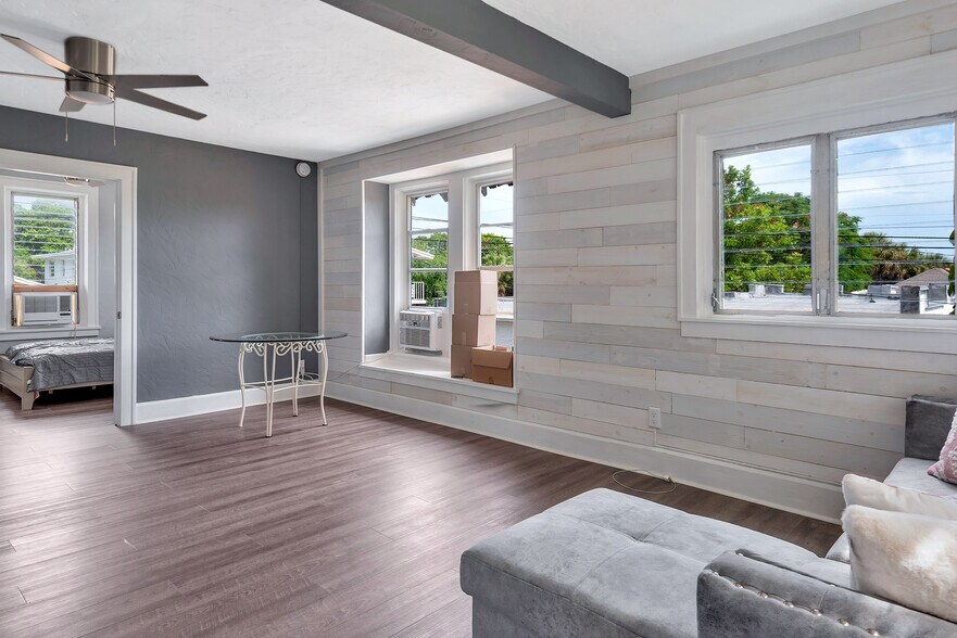More Photos Of 329 N K St, Lake Worth Apartments For Sale