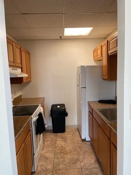 More Photos Of 350 Elm St, Reading Apartments For Sale