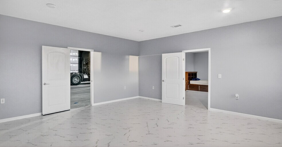 More Photos Of 1850 N FM 866, Odessa Warehouse For Sale