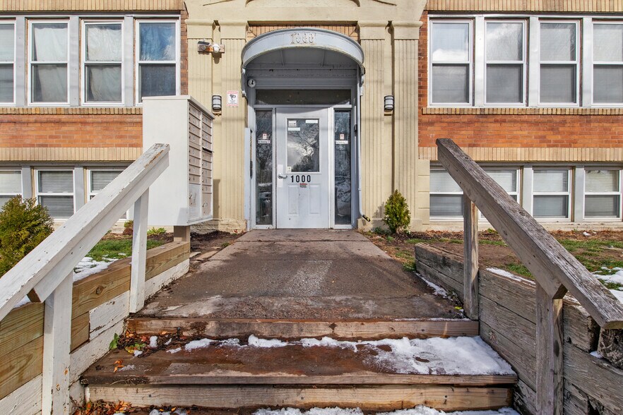 More Photos Of 1000 Bellevue Ave, Syracuse Apartments For Sale