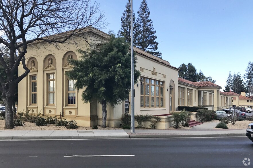 More Photos Of 51 E Campbell Ave, Campbell Medical For Lease