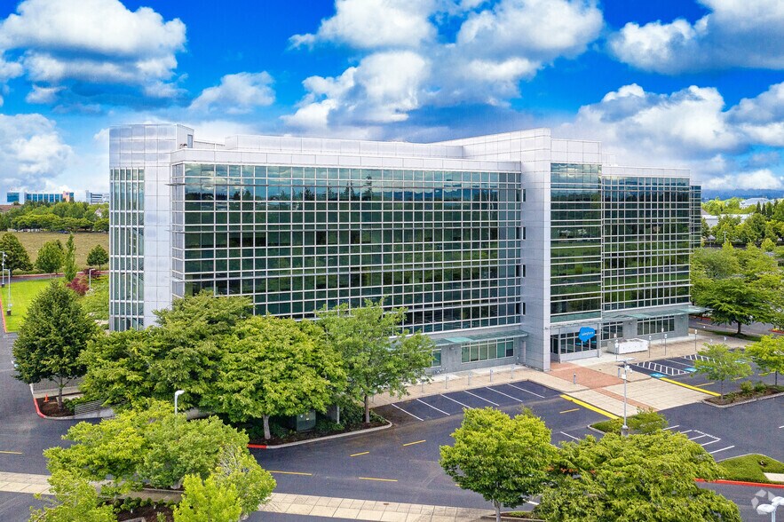 More Photos Of 2025 NW Cornelius Pass Rd, Hillsboro Unknown For Lease