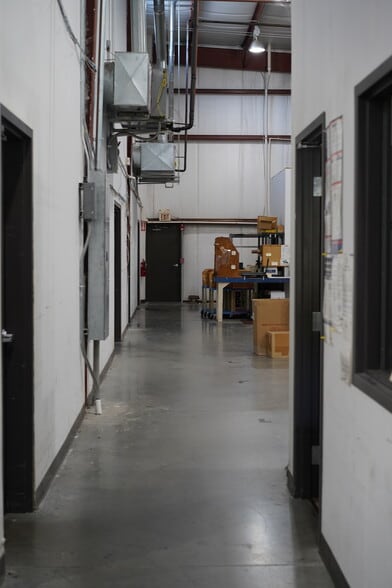 More Photos Of 29 Menzie Bottoms Rd, Butler Warehouse For Sale