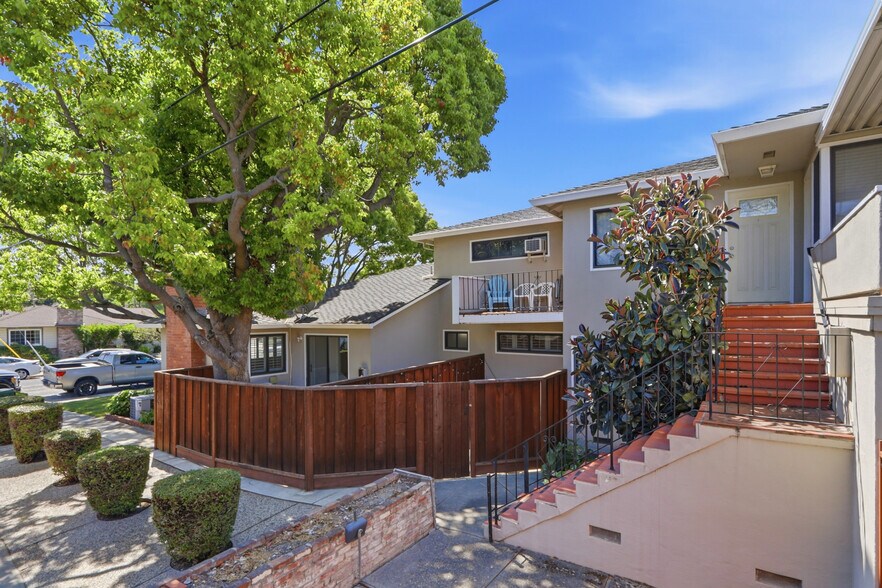 More Photos Of 94 Roxbury St, Santa Clara Apartments For Sale