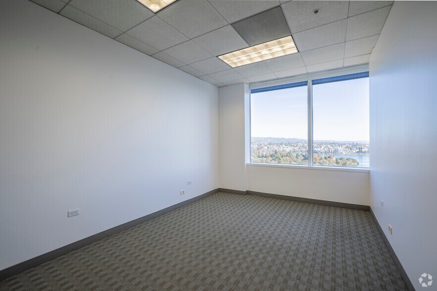 More Photos Of 1999 Harrison St, Oakland Coworking Space