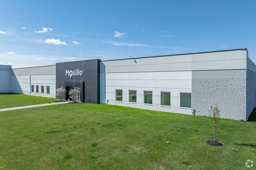 More Photos Of 5638 Transportation Blvd, Garfield Heights Warehouse For Lease