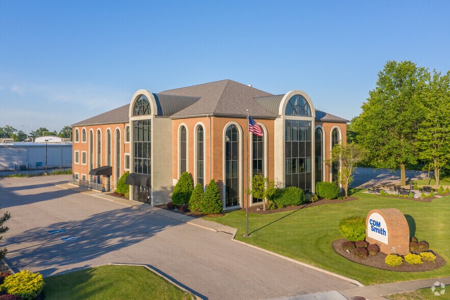 More Photos Of 165 Smokerise Dr, Wadsworth Office For Sale