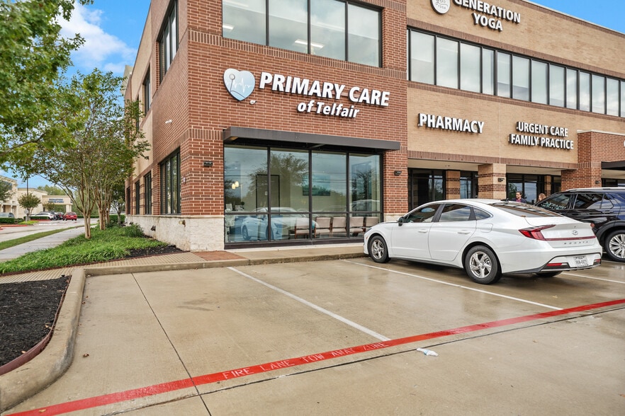 More Photos Of 6514 Highway 90A, Sugar Land Medical For Lease