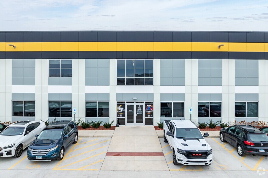 More Photos Of 167 Flannigan Rd, Hampshire Truck Terminal For Lease