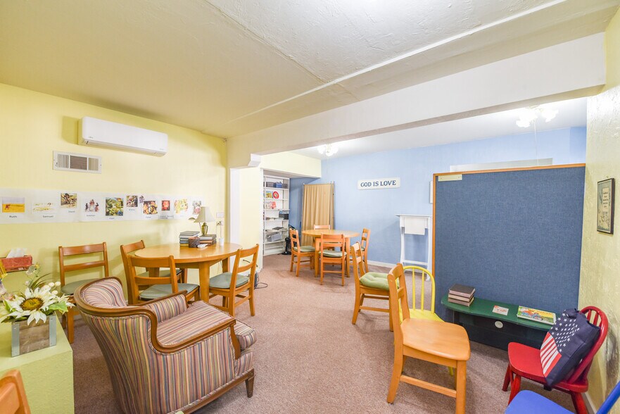 More Photos Of 65 N Washington St, Sonora Religious Facility For Sale