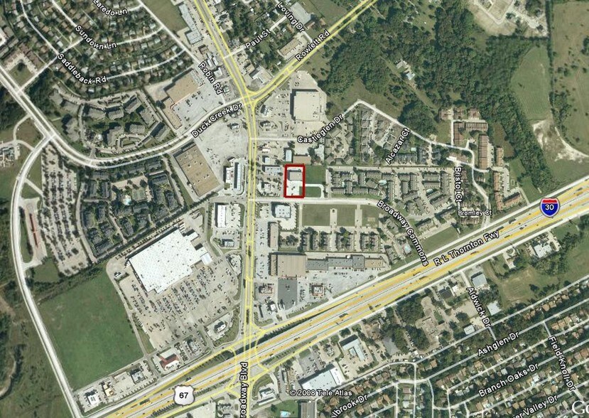 More Photos Of 551 Broadway Commons, Garland Storefront Retail Office For Lease