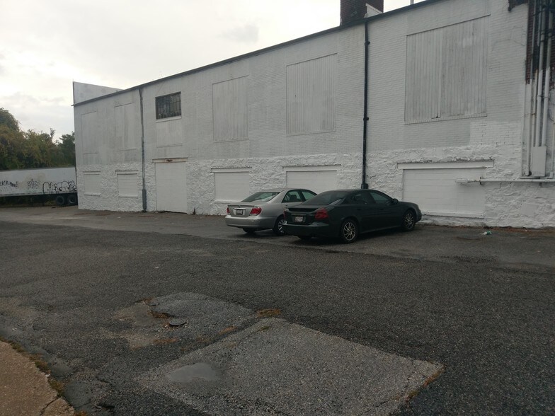 More Photos Of 501 W 23rd St, Baltimore Warehouse For Sale