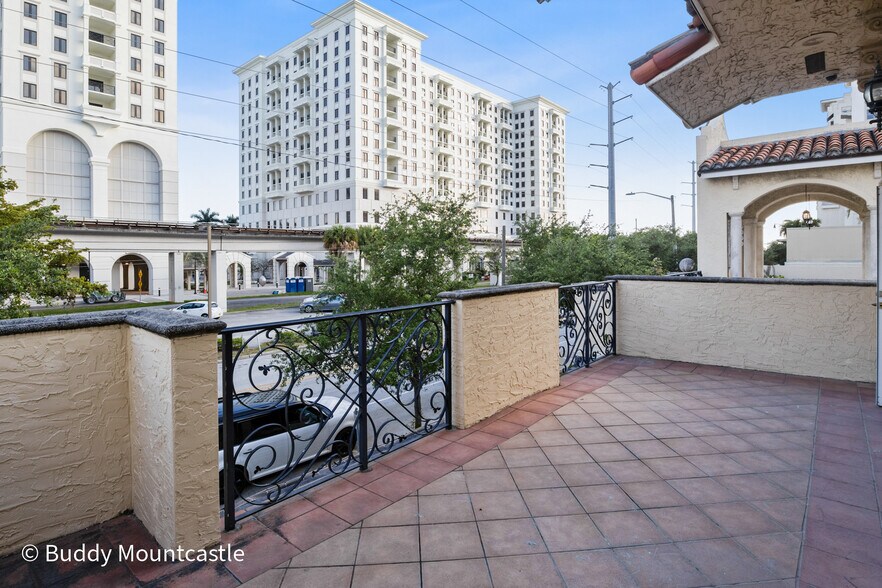 More Photos Of 4551 Ponce De Leon Blvd, Coral Gables Medical For Lease