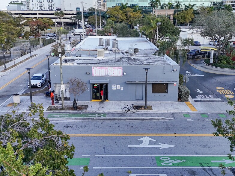 More Photos Of 18 NW 1st Ave, Fort Lauderdale Freestanding For Sale