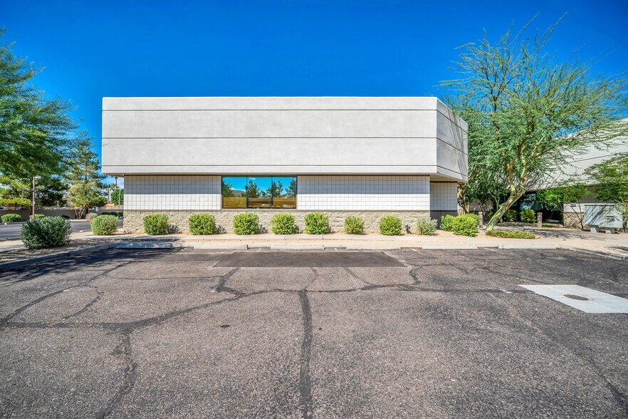 More Photos Of 4045 E Union Hills Dr, Phoenix Medical For Sale