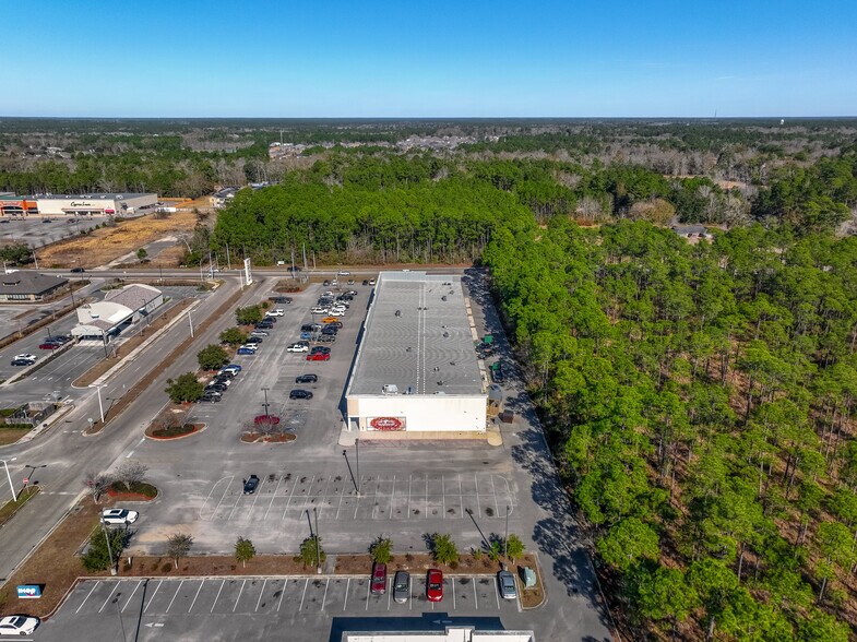 More Photos Of 3179 Mallett Rd, D'Iberville Storefront For Sale