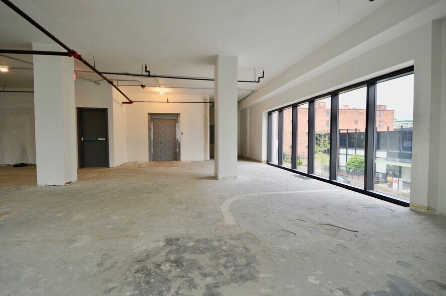 More Photos Of 535 Madison Ave, Covington Office For Lease