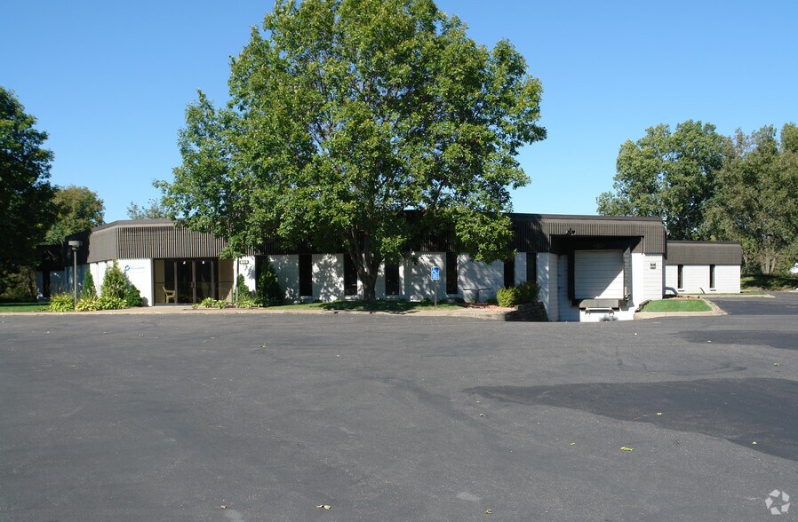 Primary Photo Of 9100 49th Ave N, Minneapolis Flex For Sale