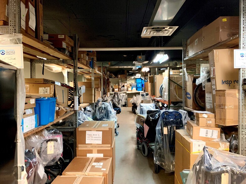 More Photos Of 1000 Stewart Ave, Garden City Research And Development For Lease