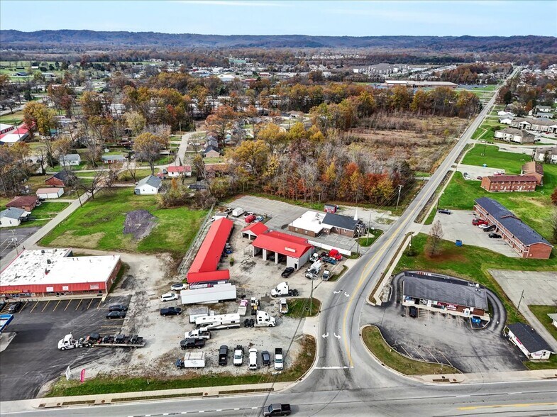 More Photos Of 133 W Blue Lick Rd, Shepherdsville Auto Repair For Sale