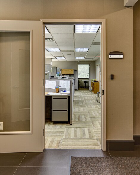 More Photos Of 101 Laurel Rd, Voorhees Office For Lease