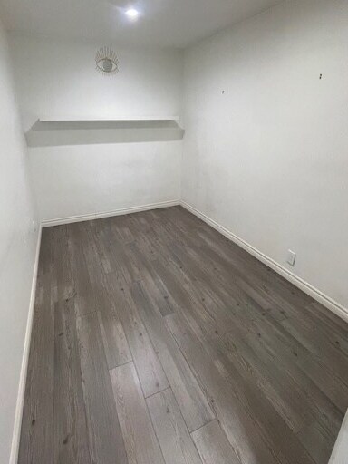 More Photos Of 872 Huntley Dr, West Hollywood General Retail For Lease