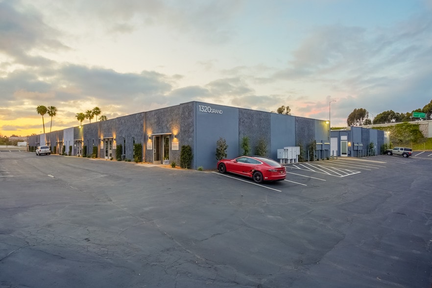 More Photos Of 1320 Grand Ave, San Marcos Manufacturing For Lease