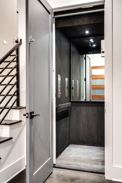 More Photos Of 2118 C-D Cliff dr, Nashville Apartments For Sale