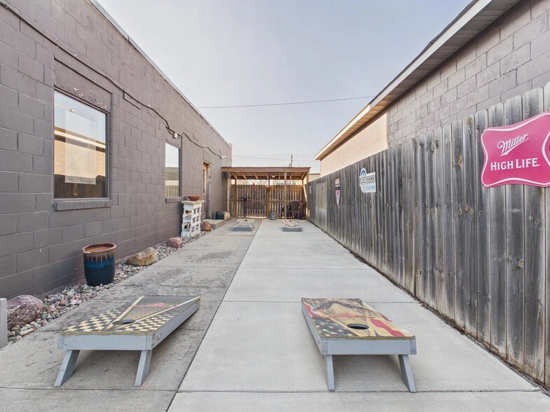 More Photos Of 501 & 503 Iowa Ave, Essex Storefront Retail Residential For Sale