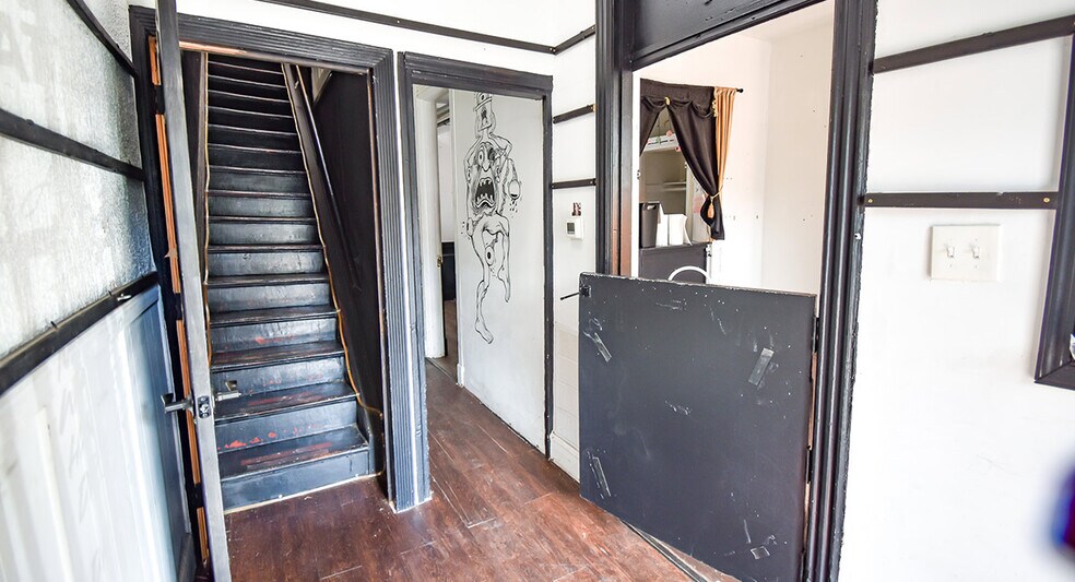 More Photos Of 505 Florida Ave NW, Washington Storefront Retail Residential For Sale