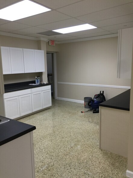 More Photos Of 1500 Garner Rd, Raleigh Office For Lease