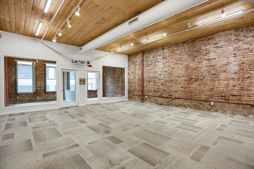 More Photos Of 1620 Market St, Denver Office For Lease