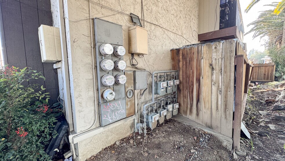 More Photos Of 3480 Willow Pass Rd, Concord Apartments For Sale