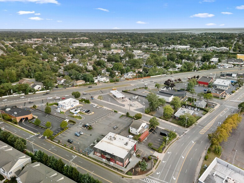 More Photos Of 45 Carmans Rd, Massapequa Restaurant For Sale