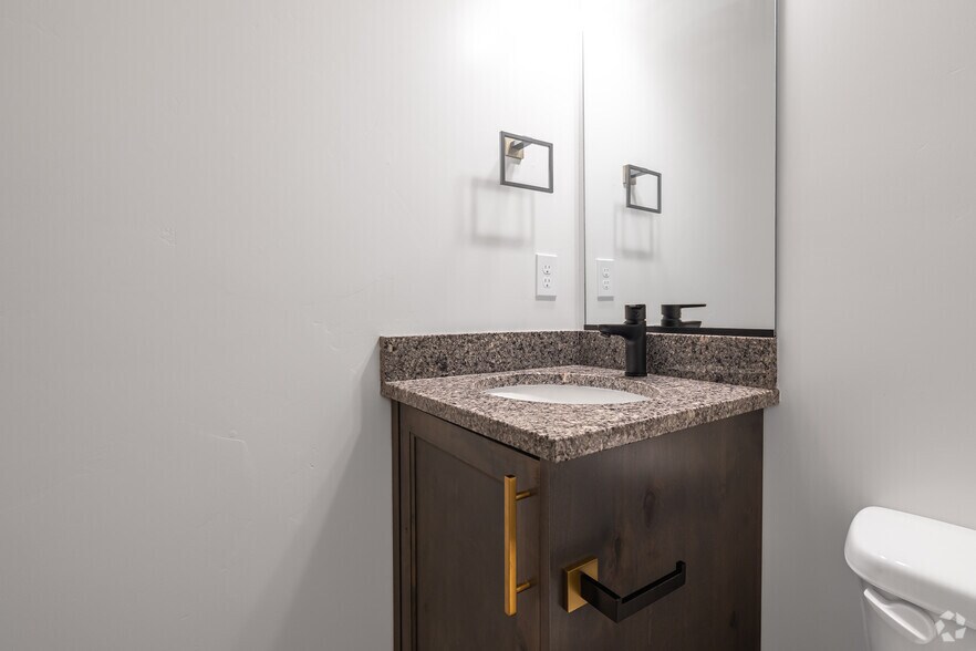 More Photos Of 2100 North Highway 89 Highway, Harrisville Apartments For Sale