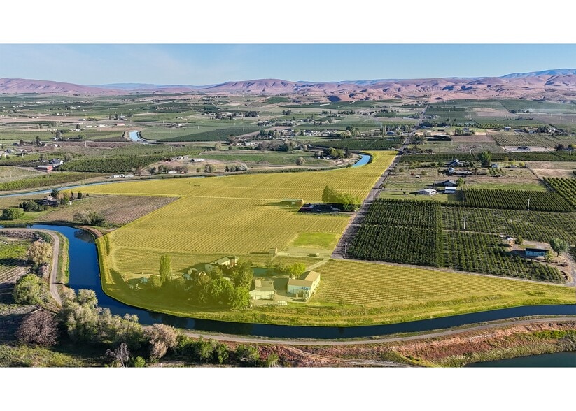 More Photos Of 500 S Bonair Rd, Zillah Winery Vineyard For Sale