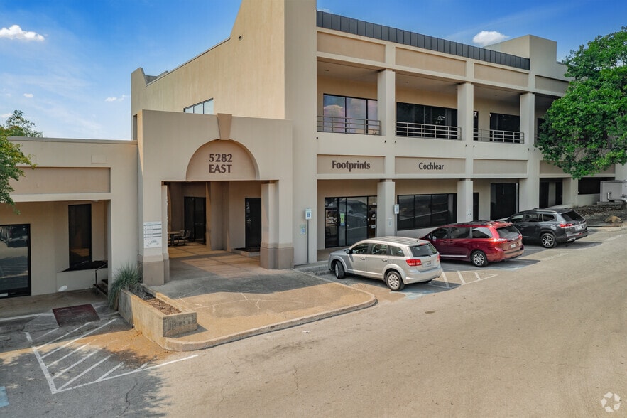 More Photos Of 5282 Medical Dr, San Antonio Medical For Lease
