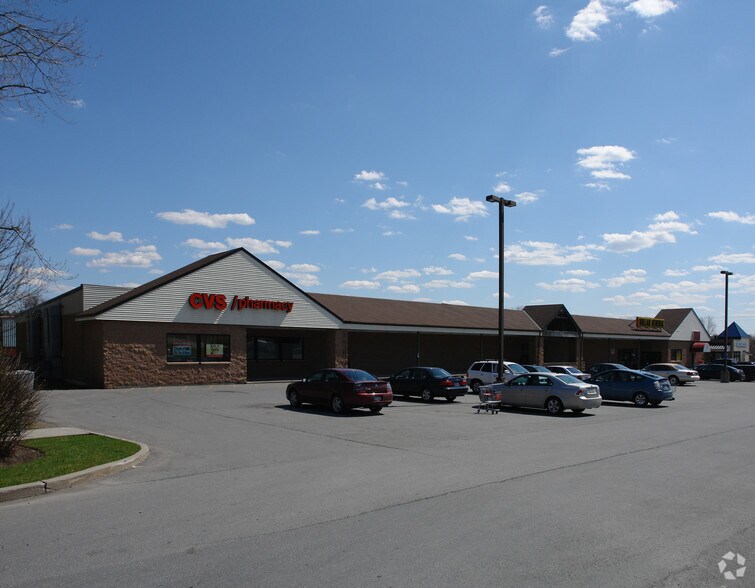 More Photos Of 2-4 Riverview Dr, Marlboro Unknown For Lease