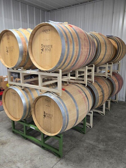 More Photos Of 26701 80th Ave, Lawton Winery Vineyard For Sale