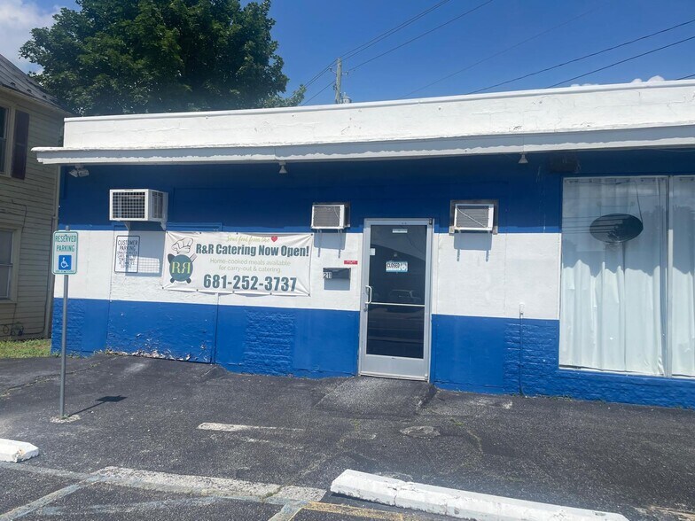 More Photos Of 211 S Mildred St, Ranson Freestanding For Lease