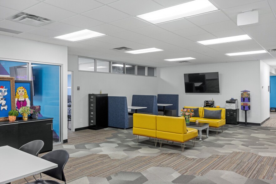 More Photos Of 2601 N Canyon Rd, Provo Loft Creative Space For Sale