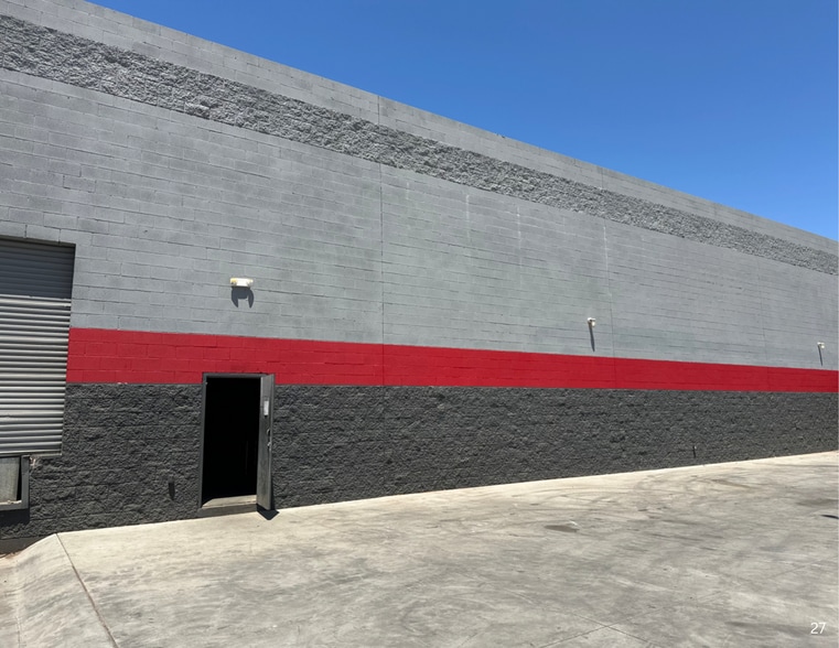 More Photos Of 260 S Hibbert St, Mesa Warehouse For Lease