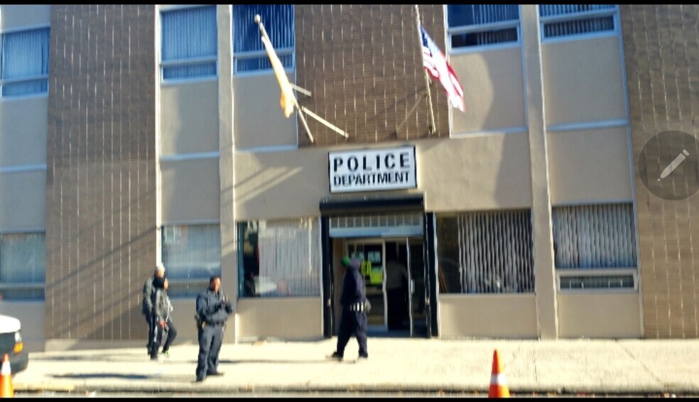 More Photos Of 145 N 5th Ave, Mount Vernon Office For Sale