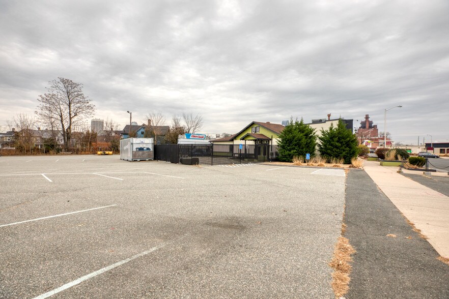 More Photos Of 1105 Main St, West Springfield Restaurant For Sale