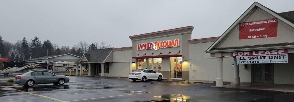 More Photos Of 8578 Market St, Boardman Storefront For Lease