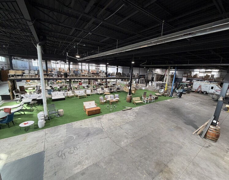 More Photos Of 1820 Iowa Ave, Lorain Warehouse For Sale