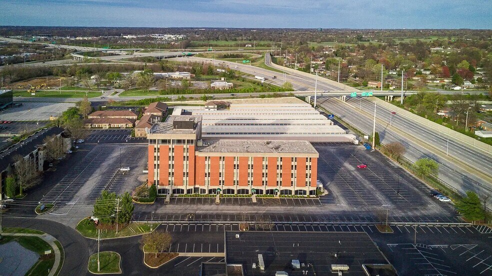 More Photos Of 4010 DuPont Cir, Louisville Medical For Lease