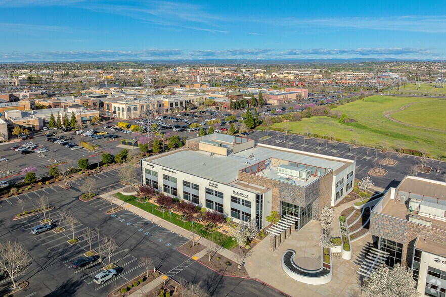 More Photos Of 990 Reserve Dr, Roseville Office For Sale